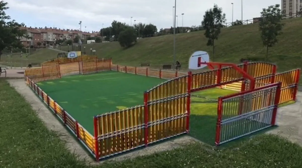 cancha deportiva en las camporras