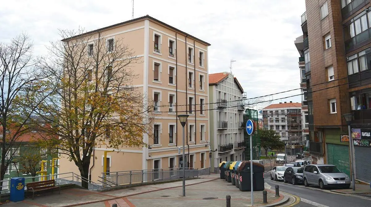 Una de las viviendas rehabilitadas en la calle Los Baños