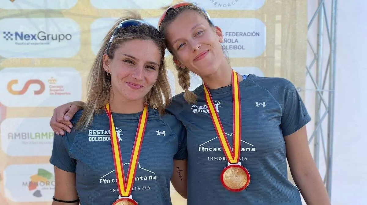 nerea-ruiz-oihane-gutierrez-voley-playa