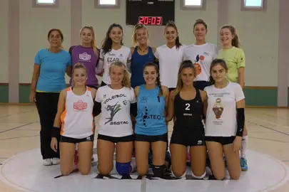 Visitando el domingo (12.30 horas) a Voley Playa Madrid