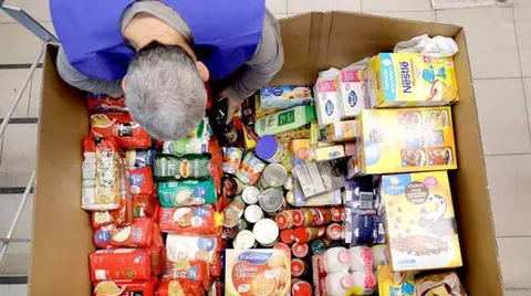 recogida-de-alimentos-albiz-kueto