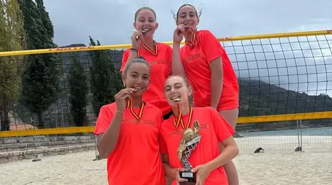 voleibol-sestao-campeon-españa-sub-15-voley-playa