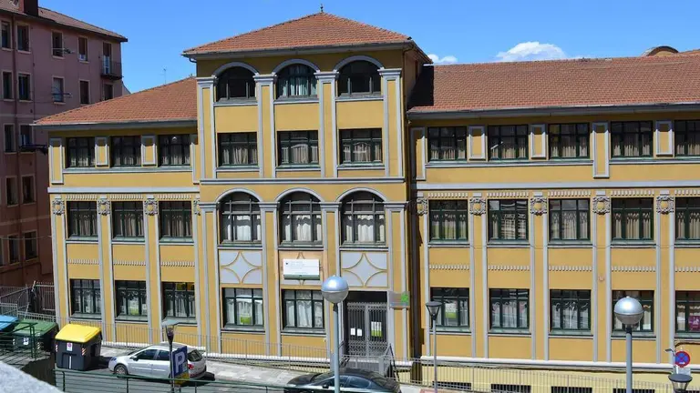 ayudas-material-escolar-comedor-sestao